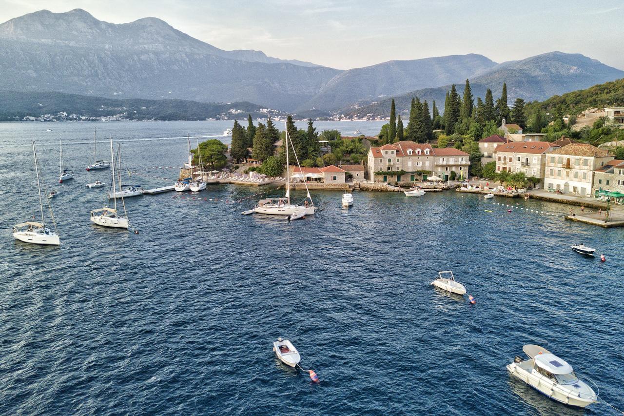 Apartments Barizon Luštica Dış mekan fotoğraf